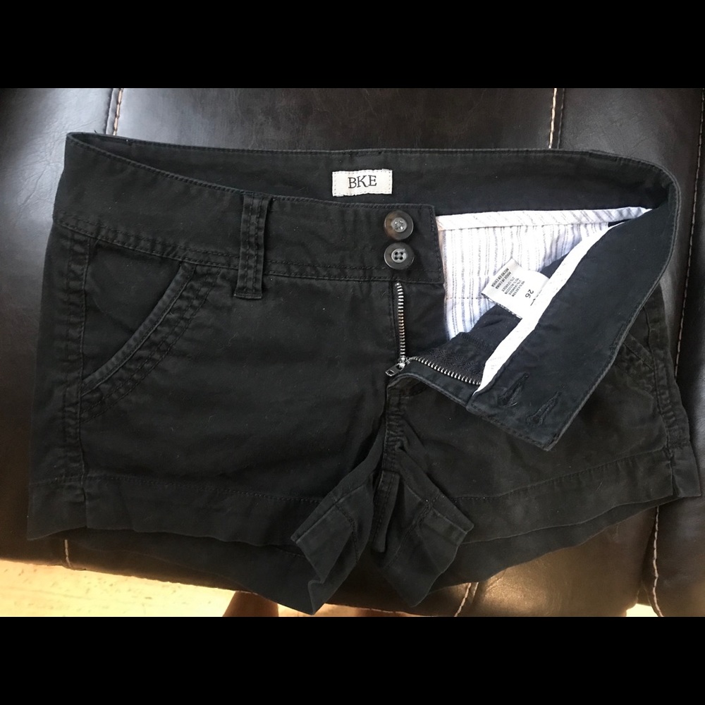 BKE shorts like new condition